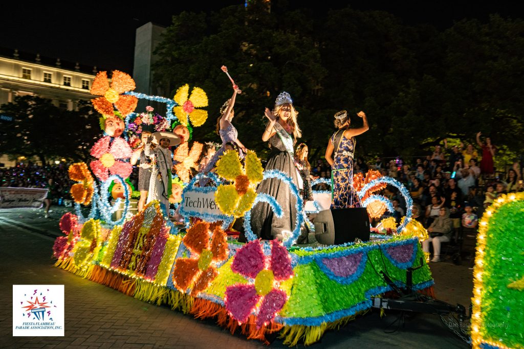 GALLERY Fiesta Flambeau