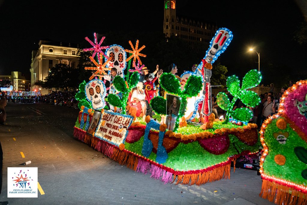 GALLERY Fiesta Flambeau